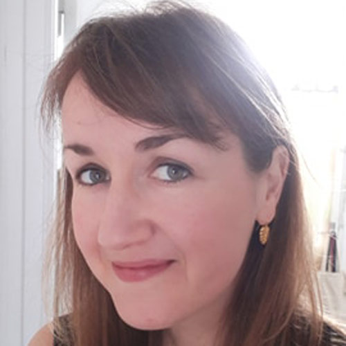 Anne Yven